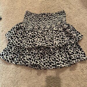 Pants Store Leopard Ruffled Skirt